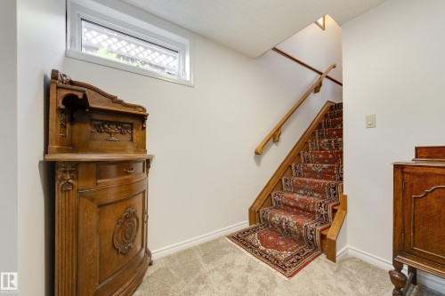 7216 103 Avenue, Edmonton, AB 
