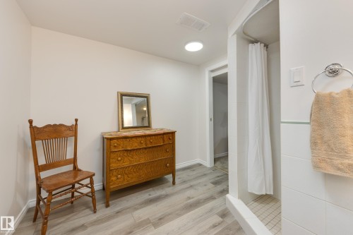 7216 103 Avenue, Edmonton, AB 