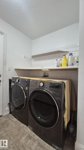 5440 1A Avenue, Edmonton, AB - Indoor Photo Showing Laundry Room