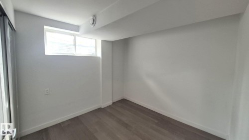 5440 1A Avenue, Edmonton, AB - Indoor Photo Showing Other Room