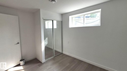 5440 1A Avenue, Edmonton, AB - Indoor Photo Showing Other Room