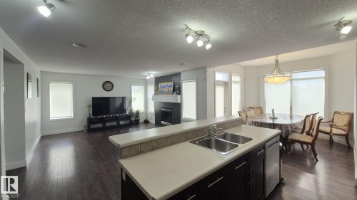 5440 1A Avenue, Edmonton, AB - Indoor