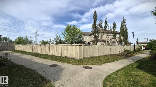 5440 1A Avenue, Edmonton, AB - Outdoor