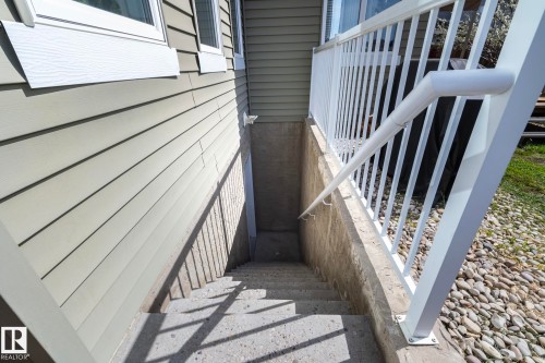 5315 17 Avenue, Edmonton, AB 