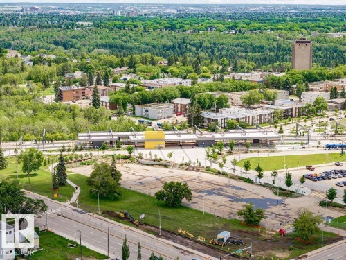 Image quality insufficient for description - 11241 88 Street, Edmonton, AB 