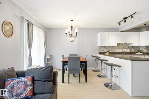 20004 54A Avenue, Edmonton, AB 