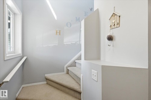 20004 54A Avenue, Edmonton, AB 