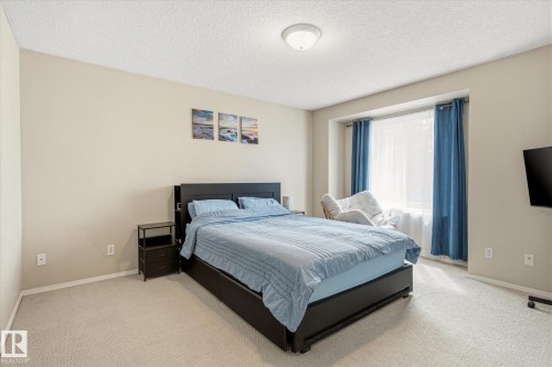 20004 54A Avenue, Edmonton, AB 