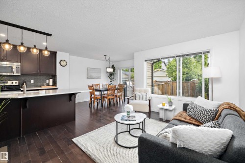 27 Hudson Cove, Spruce Grove, AB 