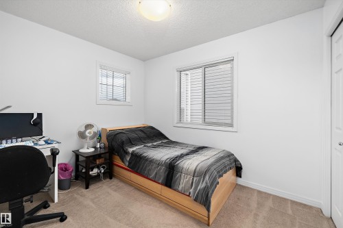 27 Hudson Cove, Spruce Grove, AB 