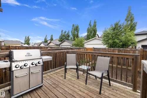 27 Hudson Cove, Spruce Grove, AB 