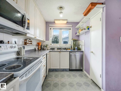 16215 114 Street, Edmonton, AB 