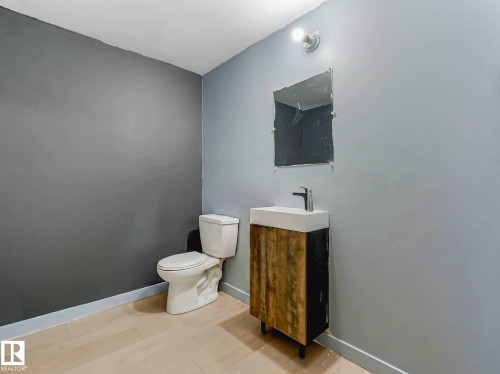 16215 114 Street, Edmonton, AB 