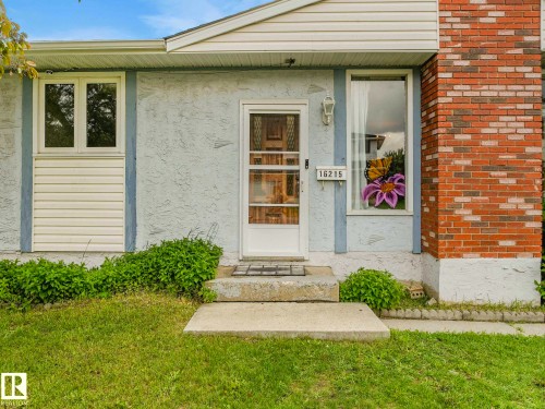 16215 114 Street, Edmonton, AB 