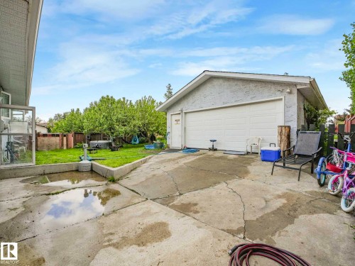 16215 114 Street, Edmonton, AB 