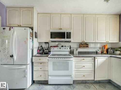 16215 114 Street, Edmonton, AB 
