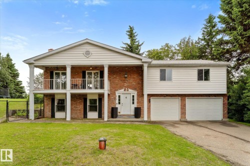 819 Hermitage Drive  Rural Parkland County, AB T7Z 2T3