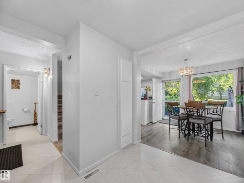 17 15710 Beaumaris Road, Edmonton, AB 