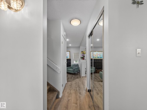 17 15710 Beaumaris Road, Edmonton, AB 