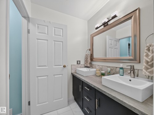 17 15710 Beaumaris Road, Edmonton, AB 