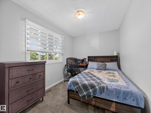 17 15710 Beaumaris Road, Edmonton, AB 