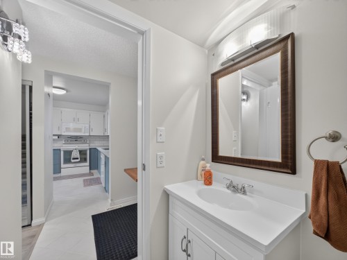 17 15710 Beaumaris Road, Edmonton, AB 