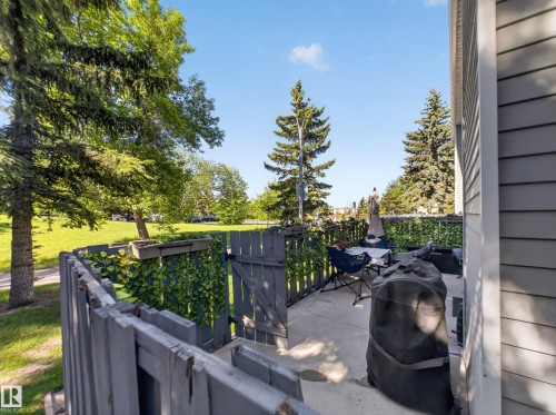 17 15710 Beaumaris Road, Edmonton, AB 