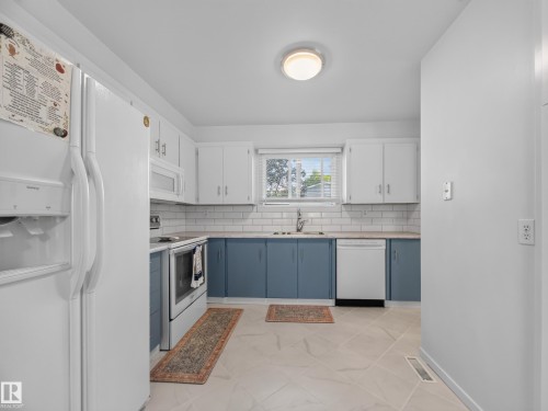 17 15710 Beaumaris Road, Edmonton, AB 