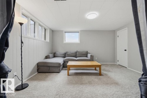 10932 151 Street, Edmonton, AB 