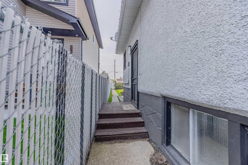 10932 151 Street, Edmonton, AB 
