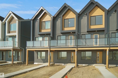 534 Uplands Drive, Edmonton, AB 