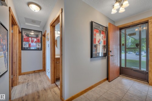 13327 73 Street, Edmonton, AB 