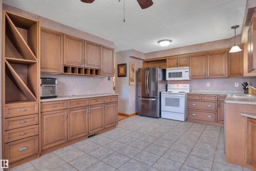 13327 73 Street, Edmonton, AB 