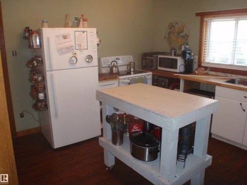 59204 Range Rd 23, Manola, AB 