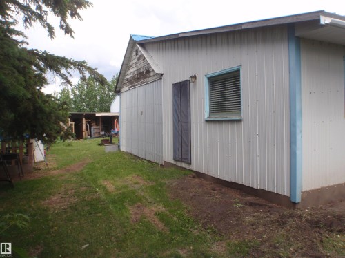 59204 Range Rd 23, Manola, AB 