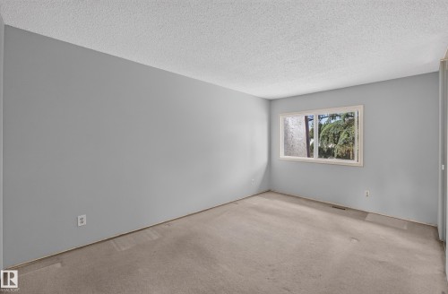 Empty room - 178 Tudor Lane, Edmonton, AB 