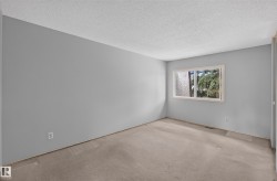Empty room - 