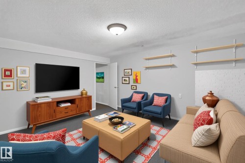 Living room - 178 Tudor Lane, Edmonton, AB 