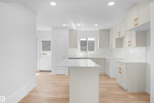 1301 Keswick Drive, Edmonton, AB 