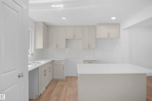 1301 Keswick Drive, Edmonton, AB 