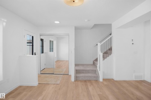 1301 Keswick Drive, Edmonton, AB 