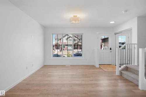 1301 Keswick Drive, Edmonton, AB 