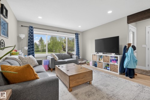 4336 116 Street, Edmonton, AB - Indoor Photo Showing Living Room