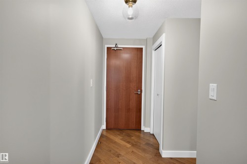 2902 10152 104 Street, Edmonton, AB 