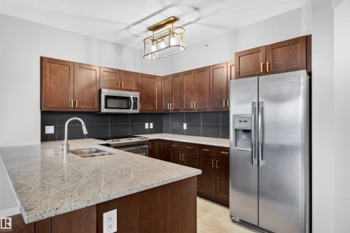 2902 10152 104 Street, Edmonton, AB 