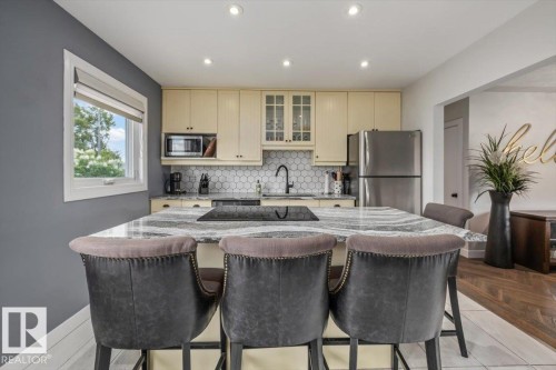 16165 110B Avenue, Edmonton, AB 