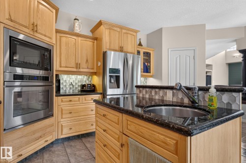 229 Wilson Lane, Edmonton, AB 