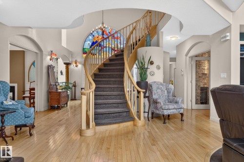 229 Wilson Lane, Edmonton, AB 