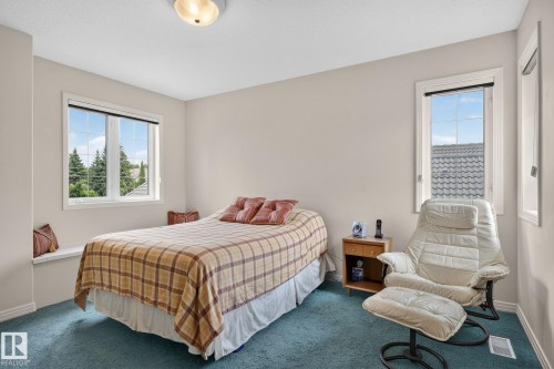 229 Wilson Lane, Edmonton, AB 