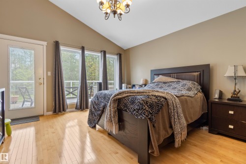 #302 49006 Range Road 73, Rural Brazeau County, AB - Indoor Photo Showing Bedroom